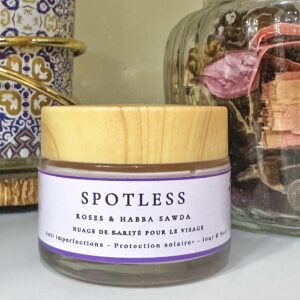 S P O T L E S S – Nuage de Karité pour le Visage (Roses & Habba Sawda)
